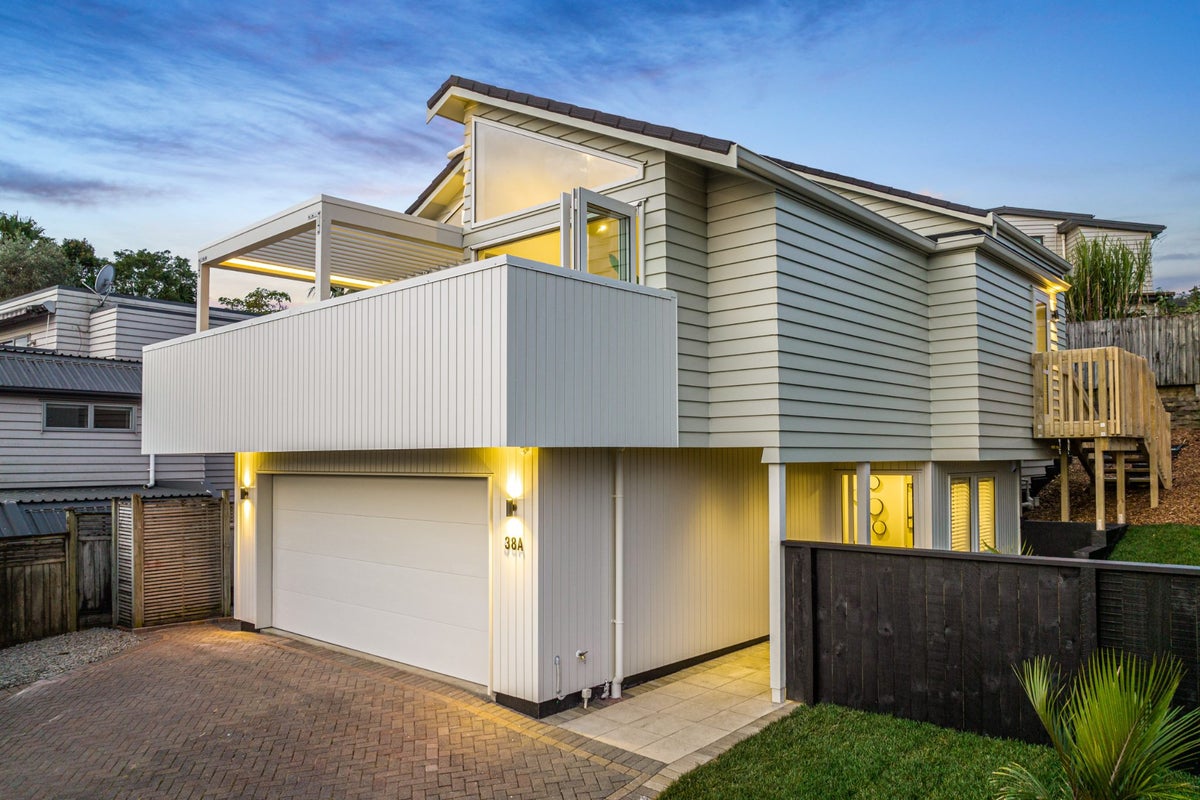 38A Ngake Street, Orakei, Auckland - Carousel 2