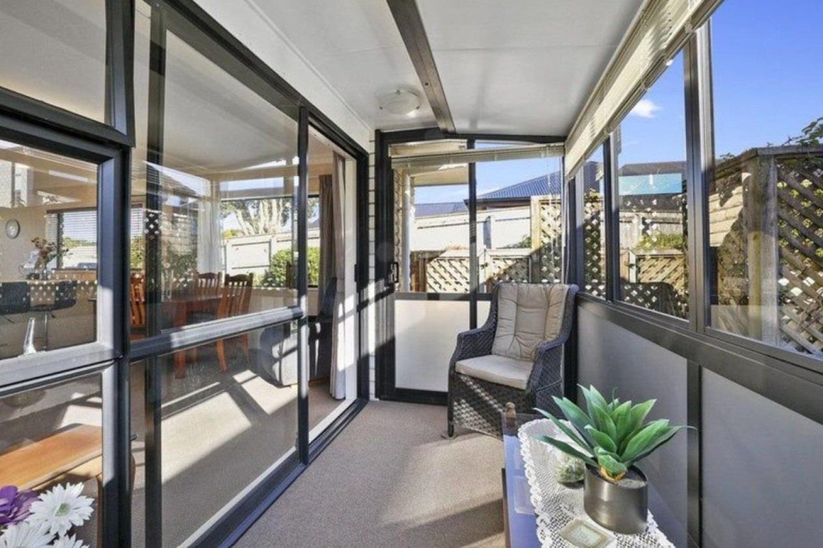 1/30 Whiteley Street, Moturoa, New Plymouth - Carousel 15