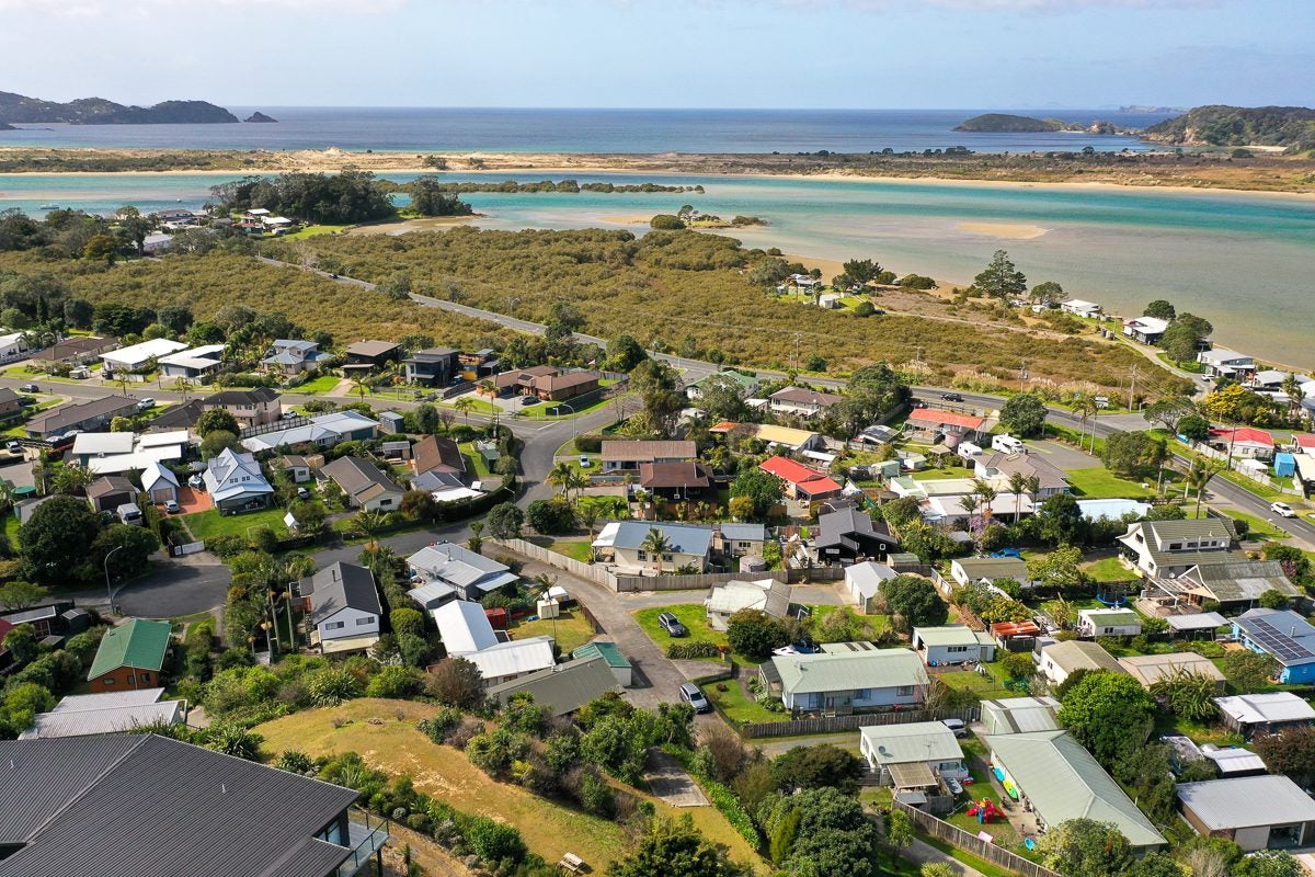 21 Munro Place, Ngunguru, Whangarei - Carousel 23