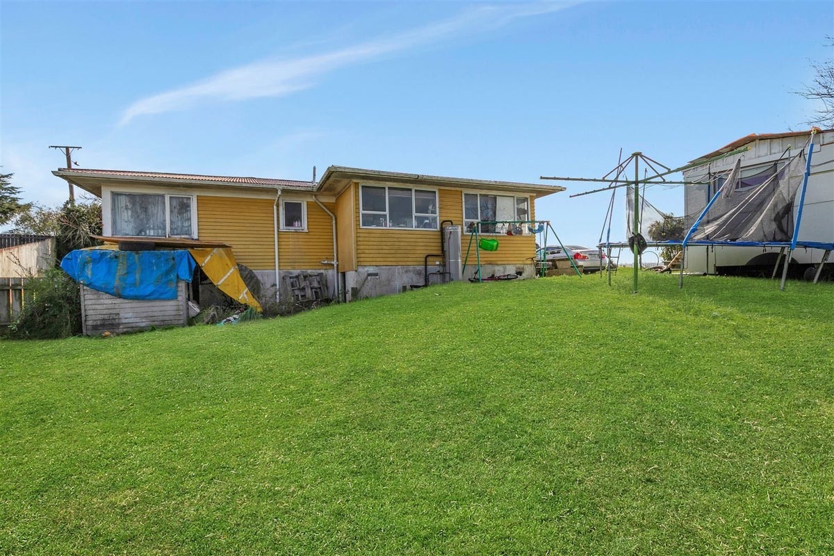 67 Holmes Road, Manurewa, Auckland - Carousel 6