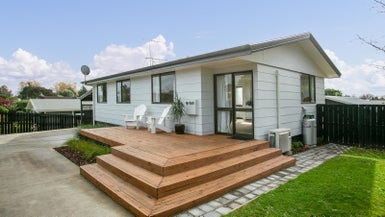 85 Raleigh Street, Leamington, Cambridge - Carousel 1