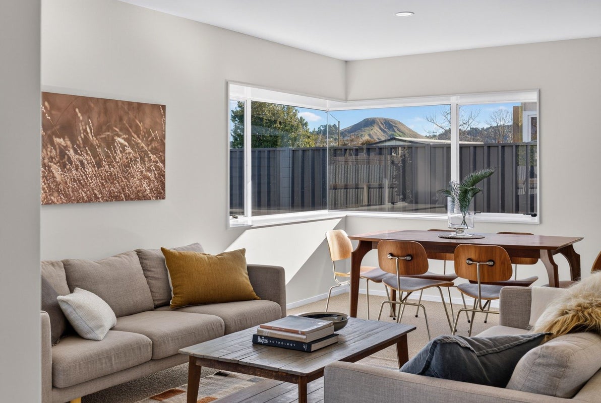 18B FORWARD STREET, TARADALE, NAPIER - Carousel 2