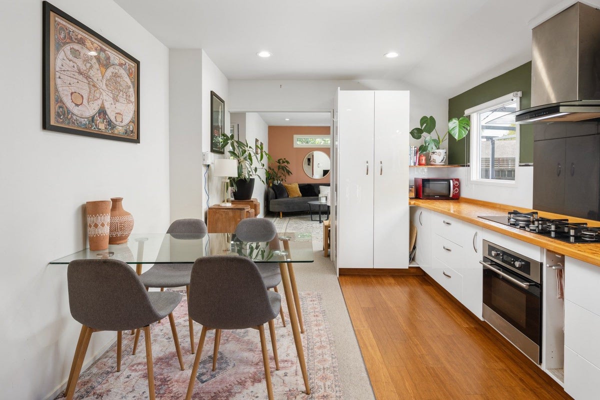 9 Ward Street, Springlands, Blenheim - Carousel 2