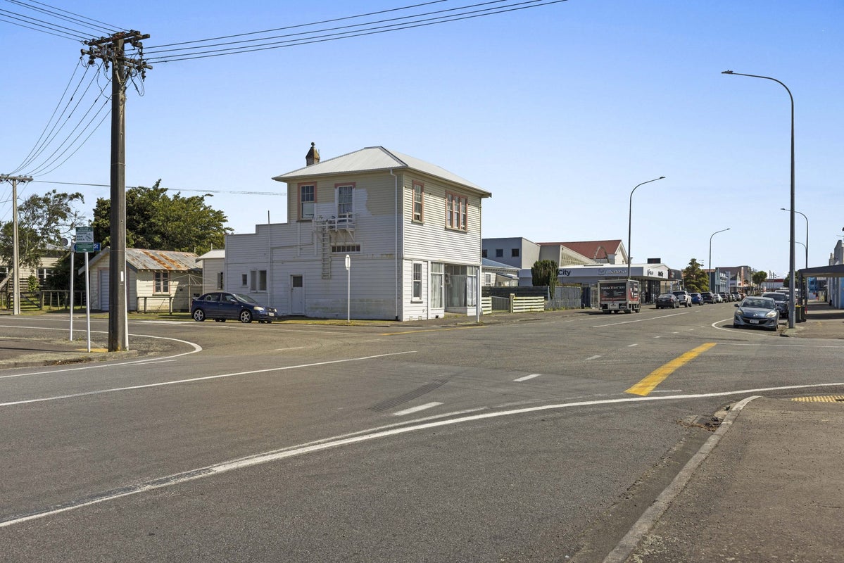 6A Furlong Crescent, Churton Park, Wellington - Carousel 23