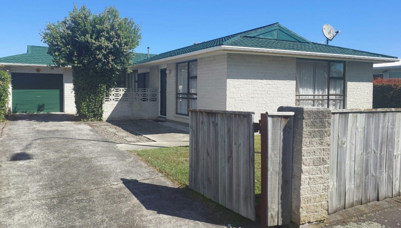 362 College Street, West End, Palmerston North - Carousel 1
