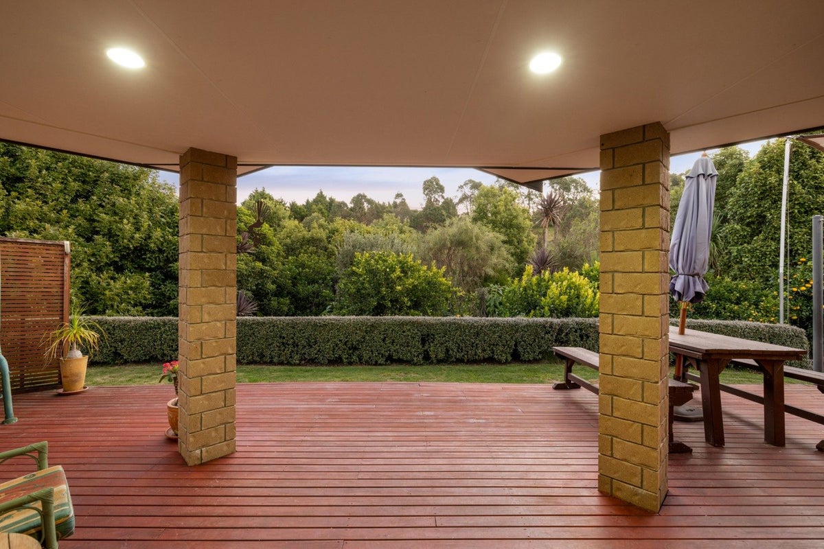153 Oteki Park Drive, Welcome Bay, Tauranga - Carousel 1