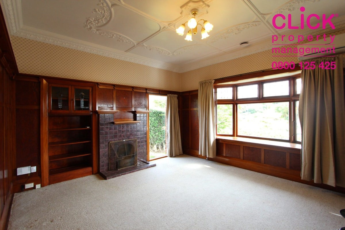 25 Rosebery Street, Belleknowes, Dunedin - Carousel 2