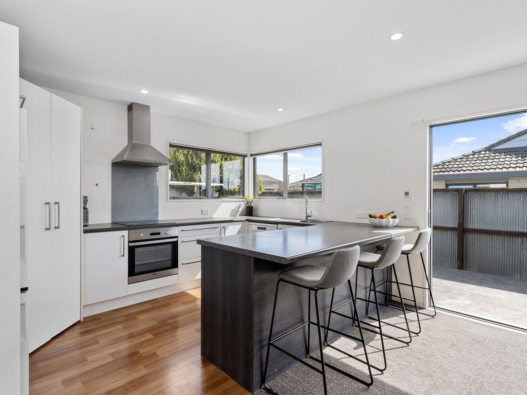 2/49 Castletown Place, New Brighton, Christchurch - Carousel 2