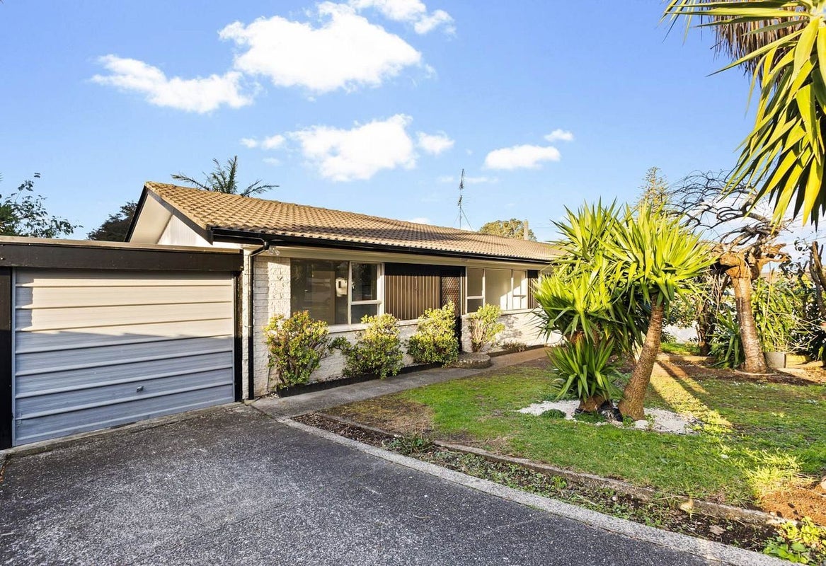 1/25 Alcock Street, Mount Wellington, Auckland - Carousel 2