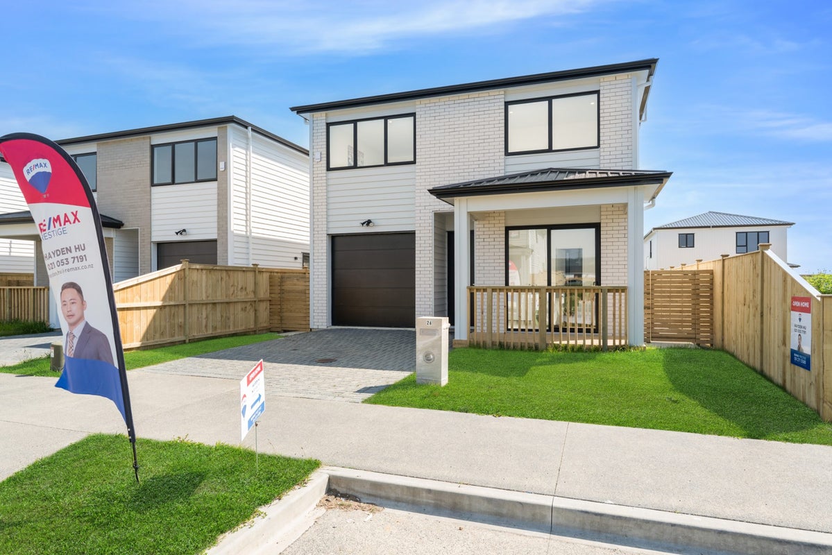 26 Woven Place, Karaka, Papakura - Carousel 1