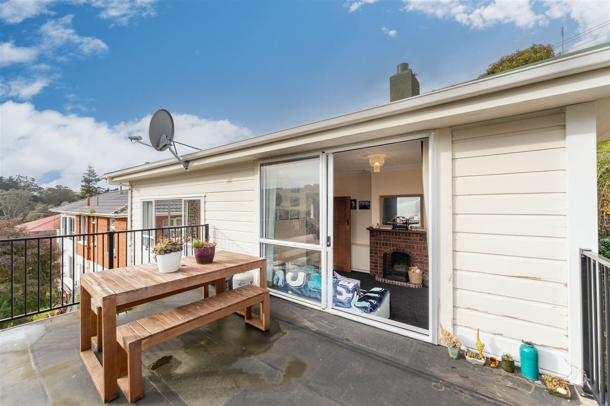 22 Agnes Street, Kenmure, Dunedin - Carousel 2