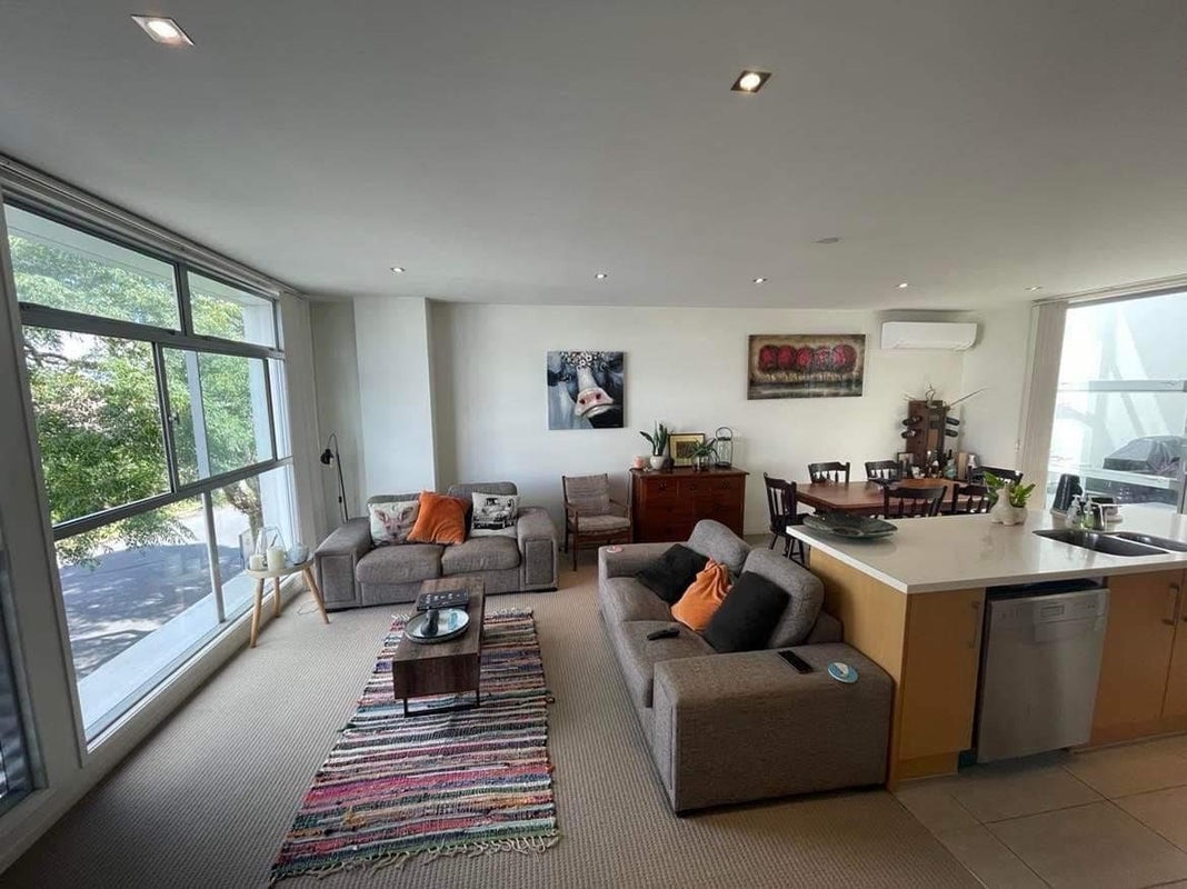 1J/1C Queen Mary AVenue, Epsom, Auckland - Carousel 2