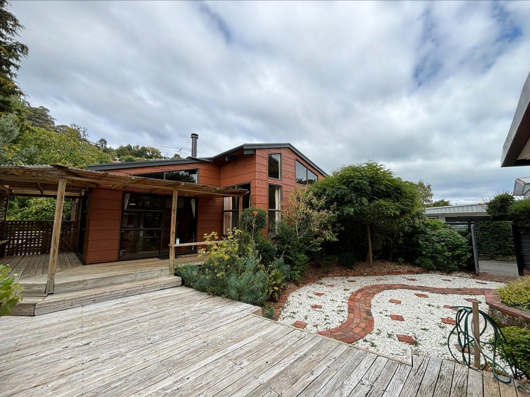 212 Nile Street East, Maitai, Nelson - Carousel 1