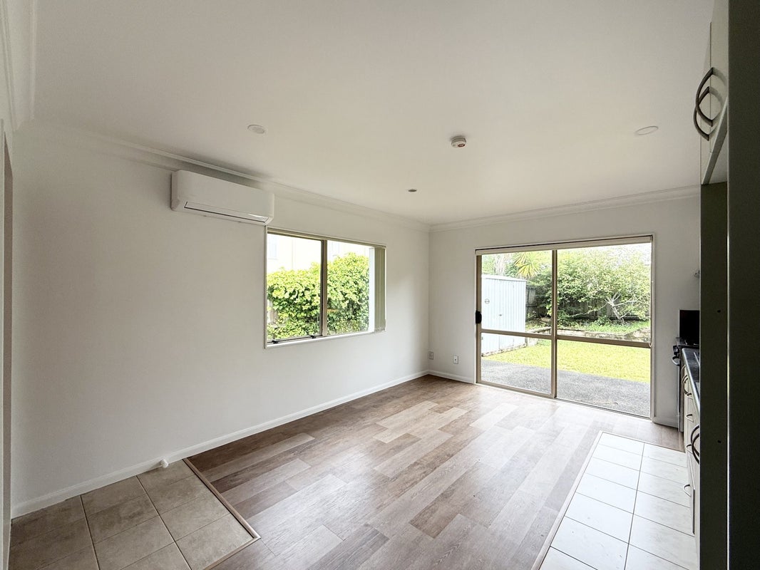 26 Rosses Place, Pinehill, Auckland - Carousel 1
