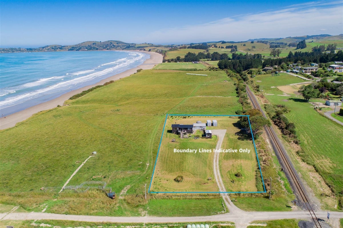 13 Stafford Street, Hampden, Hampden - Carousel 1