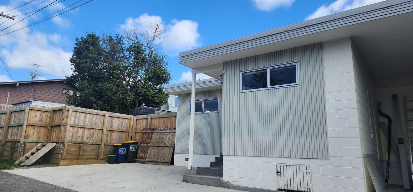 2/59 Eskdale Road, Birkdale, Auckland - Carousel 2
