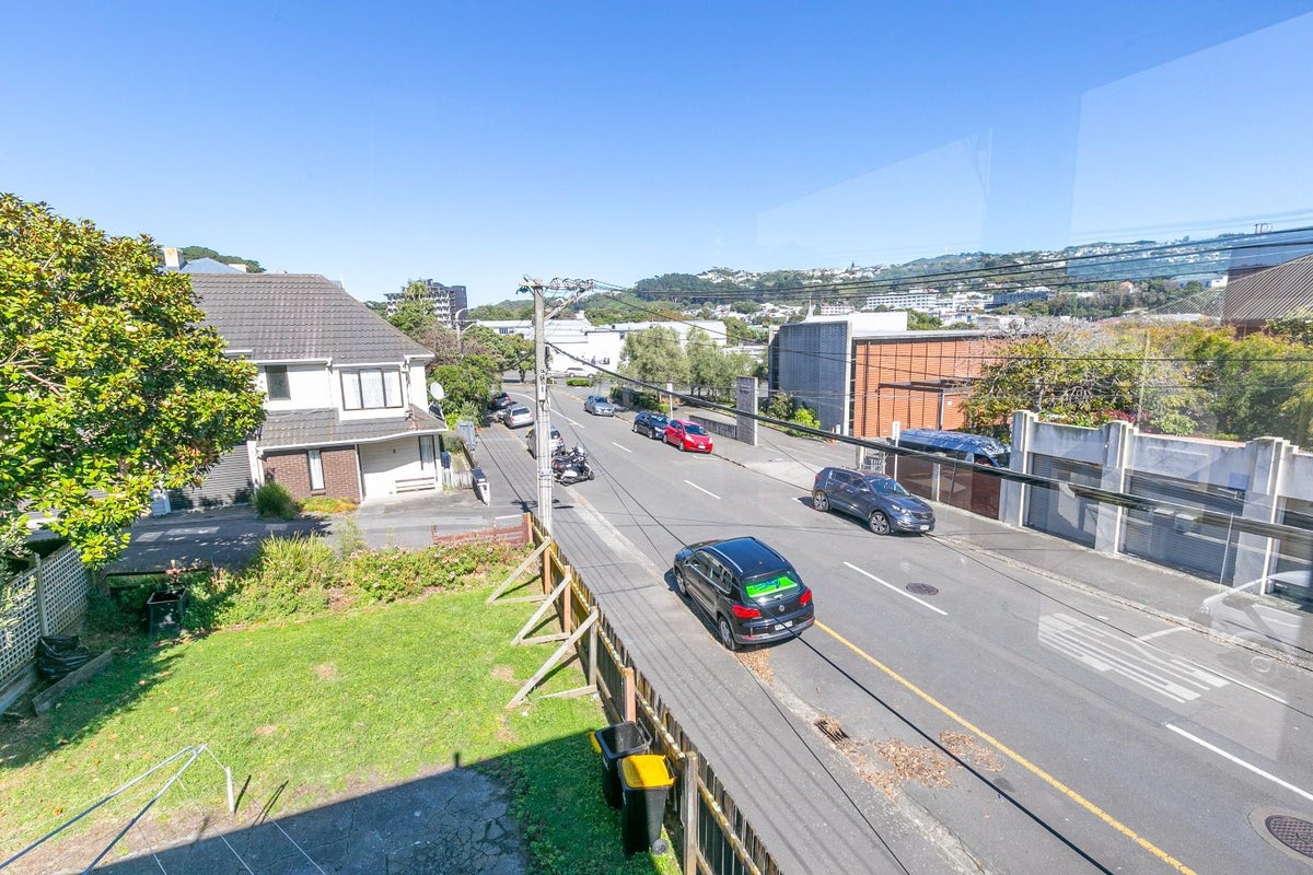 44 Ellice Street, Mount Victoria, Wellington - Carousel 10