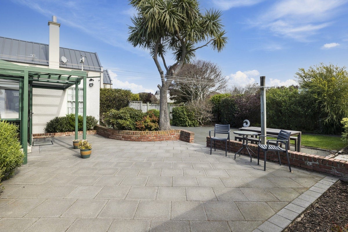19 Granville Terrace, Belleknowes, Dunedin - Carousel 24