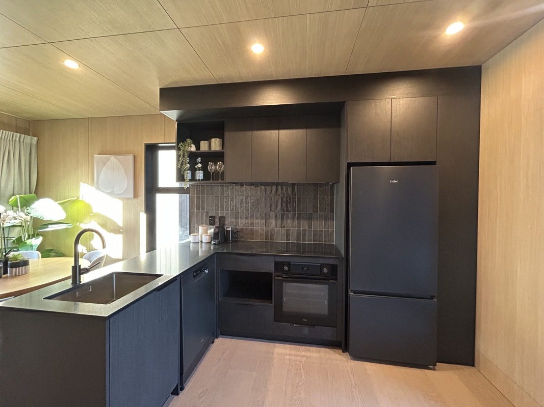 26 Shearers Drive, Frankton, Queenstown - Carousel 2