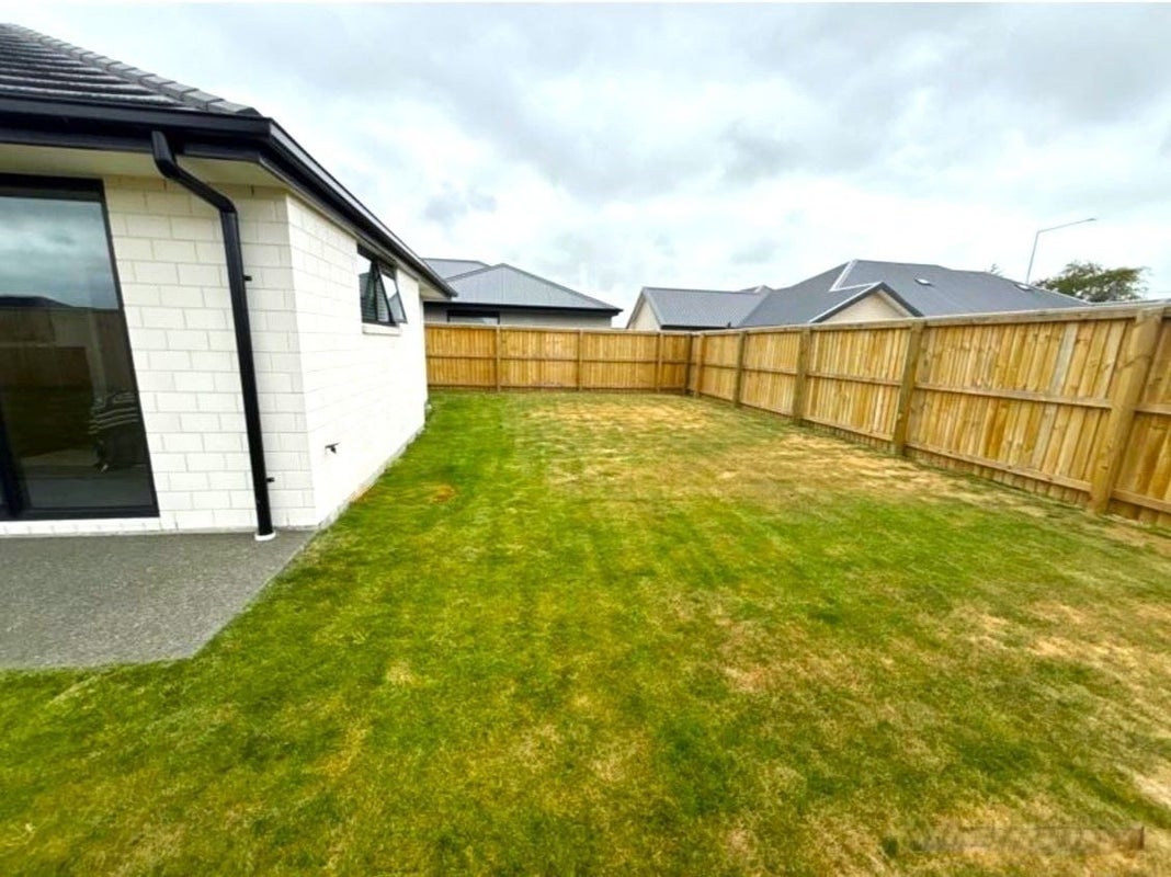 50 Oates Street, Kaikorai, Dunedin - Carousel 13
