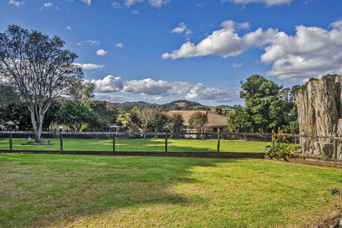 9 Kaiaua Lane, Kamo, Whangarei - Carousel 2