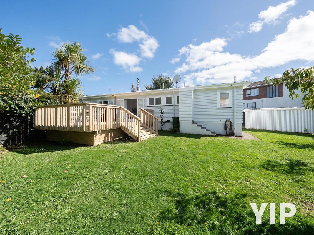 14 Earp Street, Johnsonville, Wellington - Carousel 10