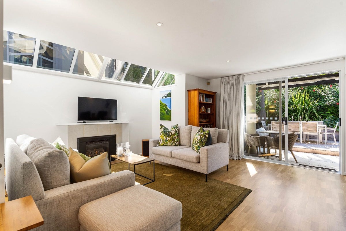 6A Sarsfield Street, Herne Bay, Auckland - Carousel 2