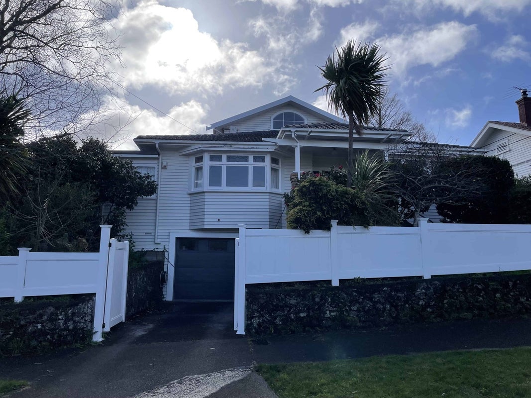 23 Atherton Road, Epsom, Auckland - Carousel 2