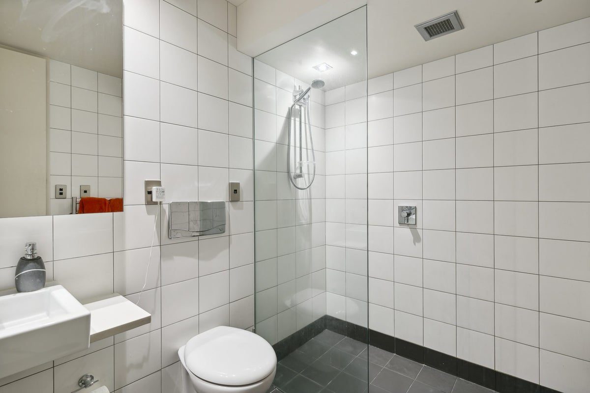 883/233 Cuba Street, Te Aro, Wellington - Carousel 14