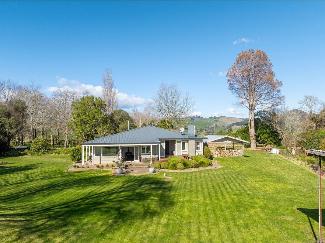 195 Scotsman Valley Road, Tauwhare, Hamilton - Carousel 1