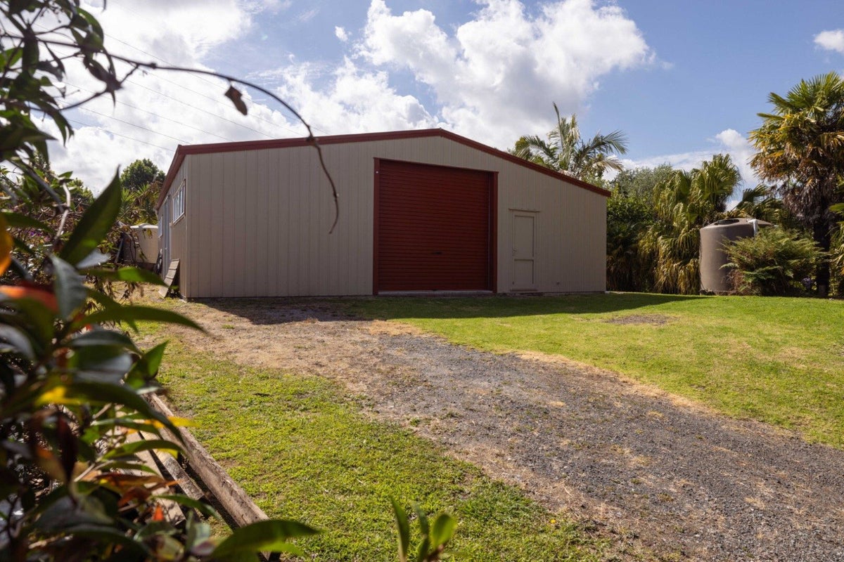 6 Penny Place, Welcome Bay, Tauranga - Carousel 2
