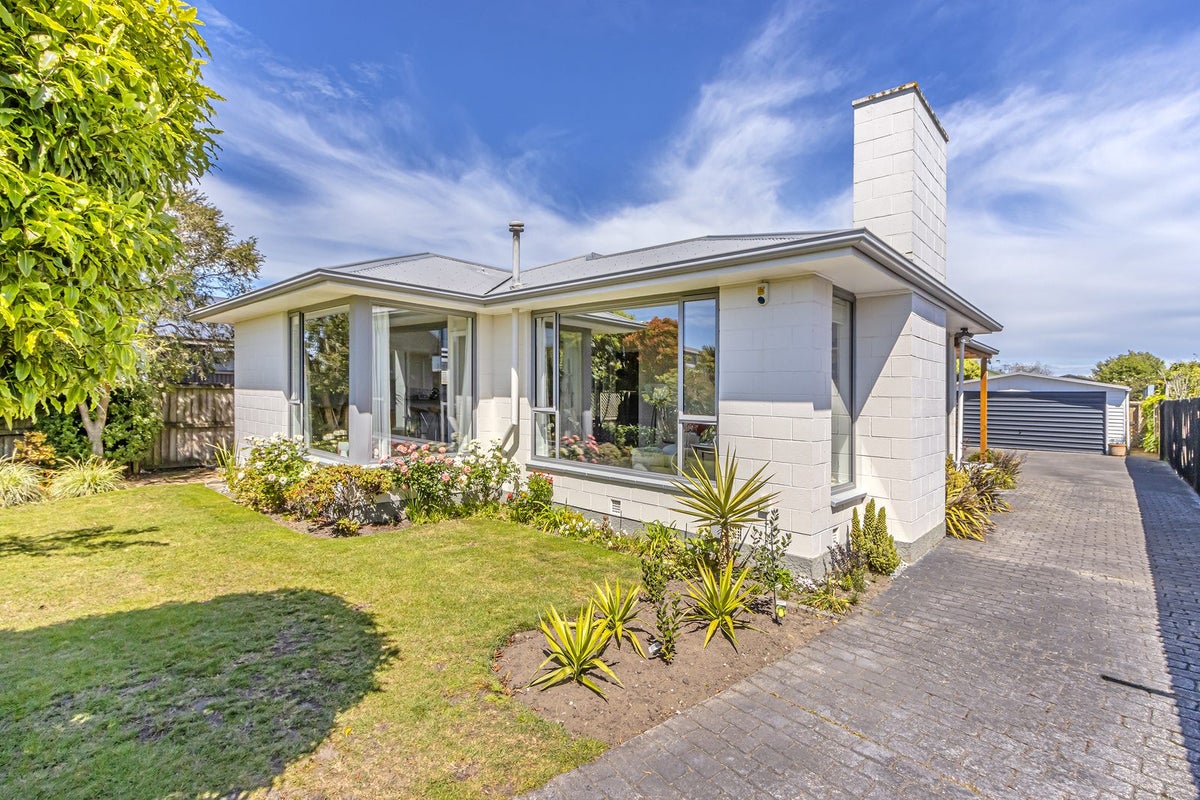53 Royalist Avenue, North New Brighton, Christchurch - Carousel 1