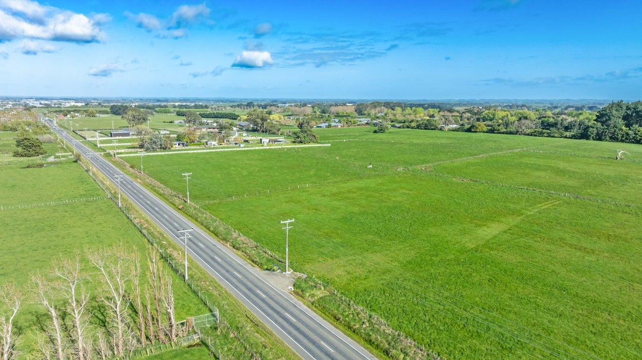 317 Kelvin Grove Road, Kelvin Grove, Palmerston North - Carousel 2