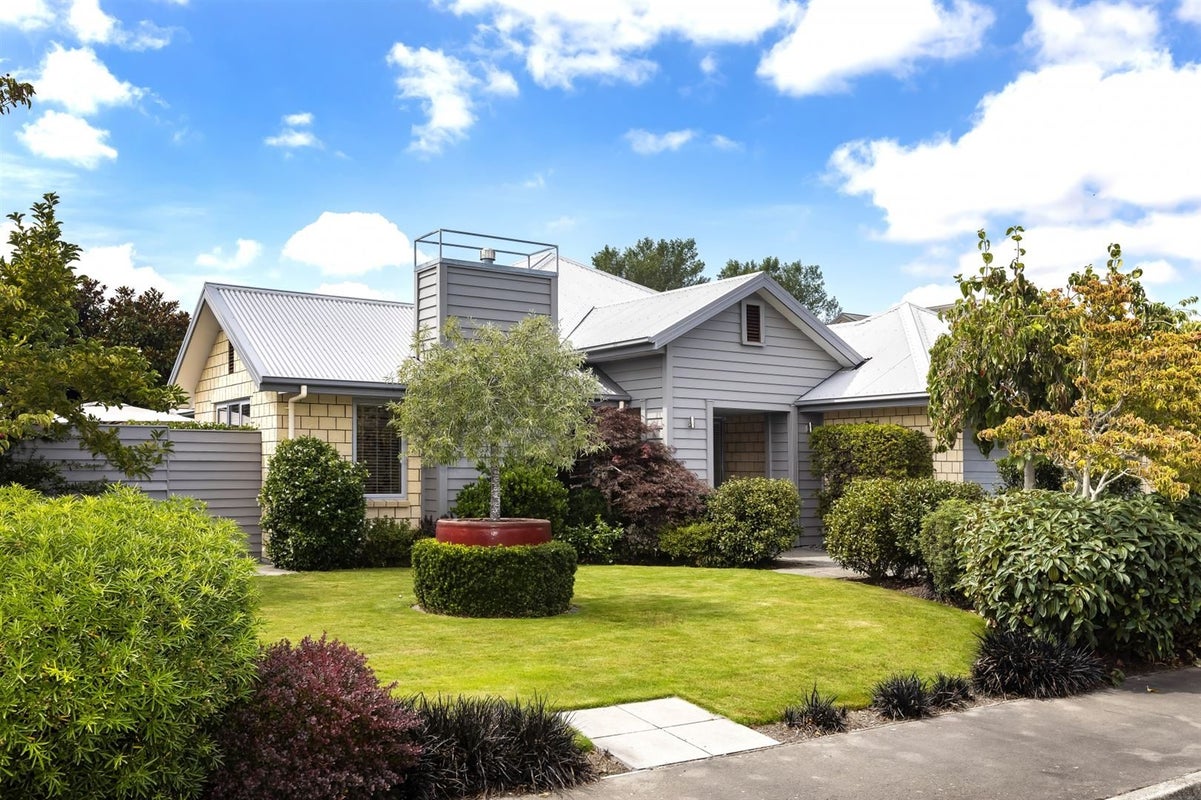 43 Applefield Court, Northwood, Christchurch - Carousel 26