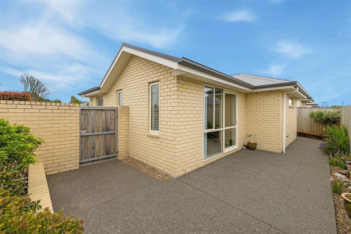1/14 Nicholls Road, Halswell, Christchurch - Carousel 13