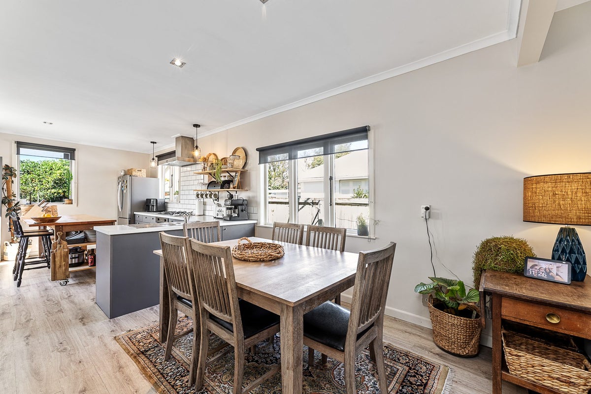 27 Lakings Road, Springlands, Blenheim - Carousel 2