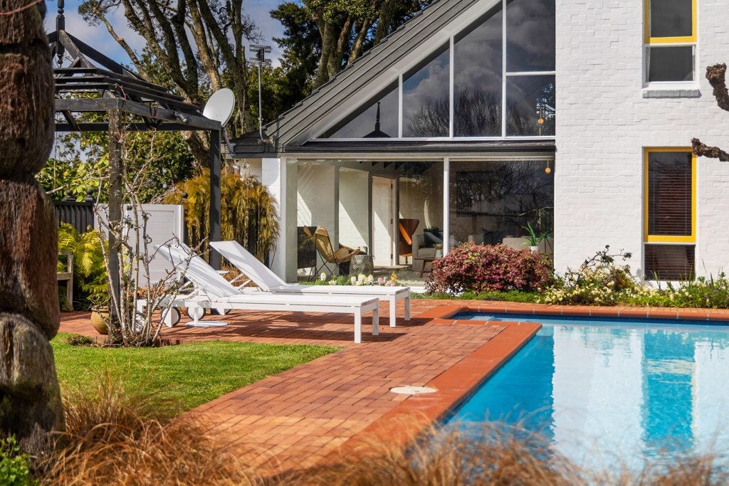 7 Summit Drive, Mount Albert, Auckland - Carousel 2