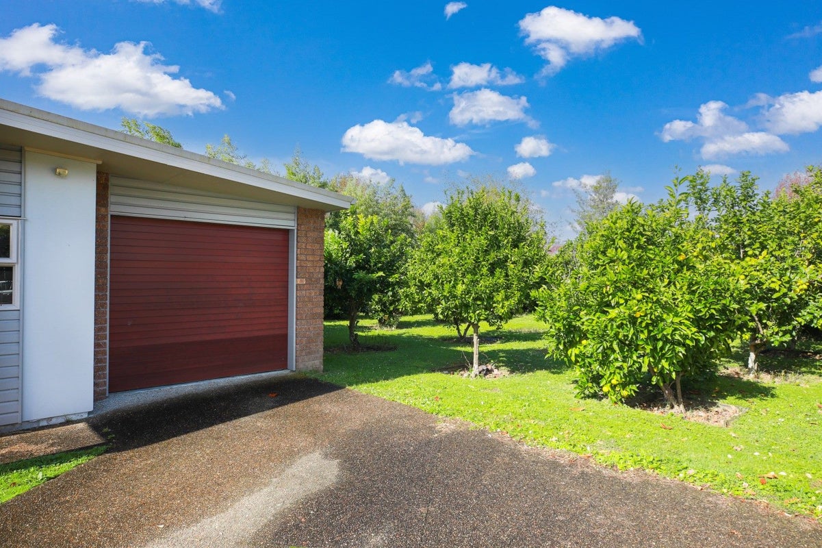 11/46 Peachgrove Road, Hamilton East, Hamilton - Carousel 14