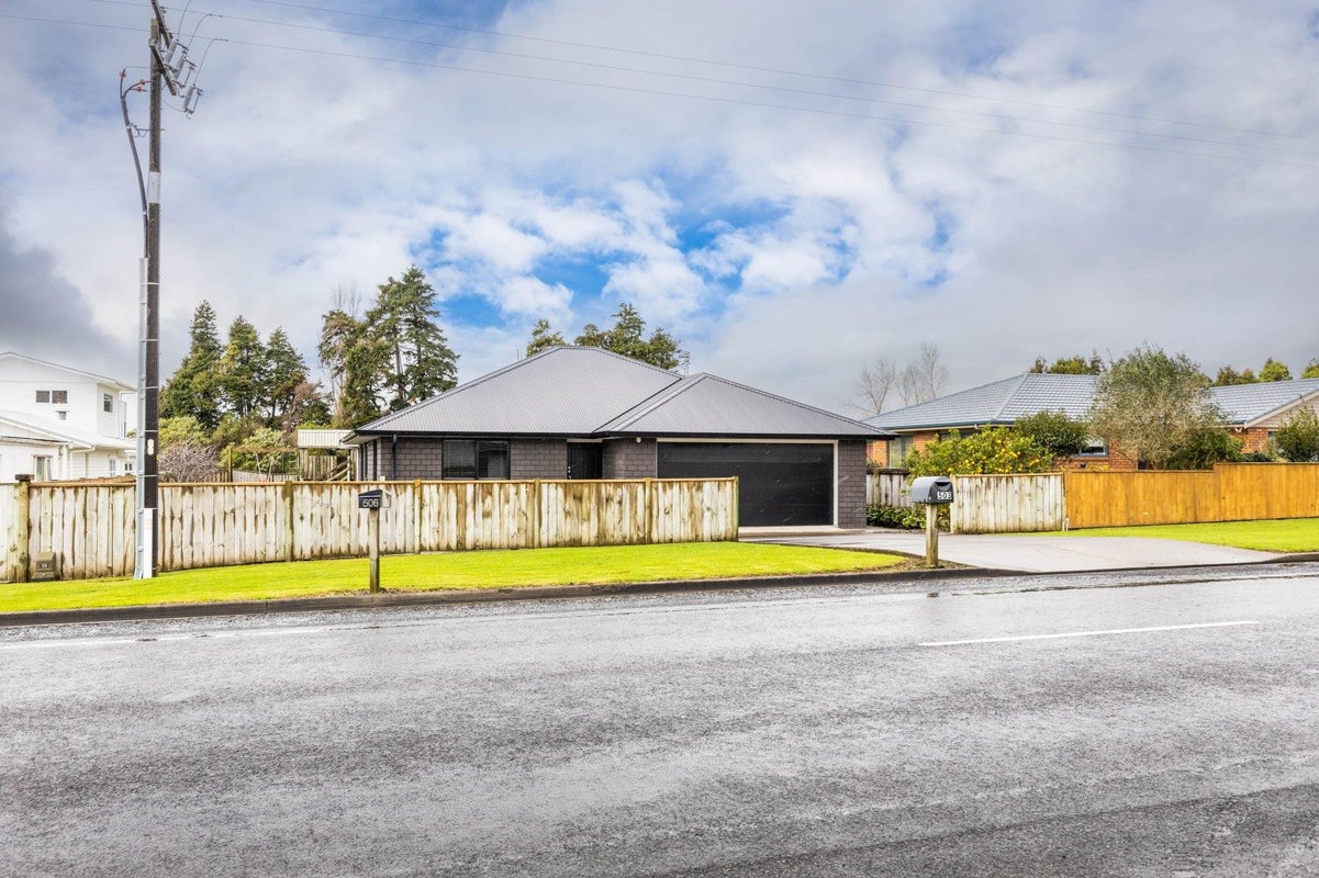 503 Richmond Road, Lepperton, New Plymouth - Carousel 1