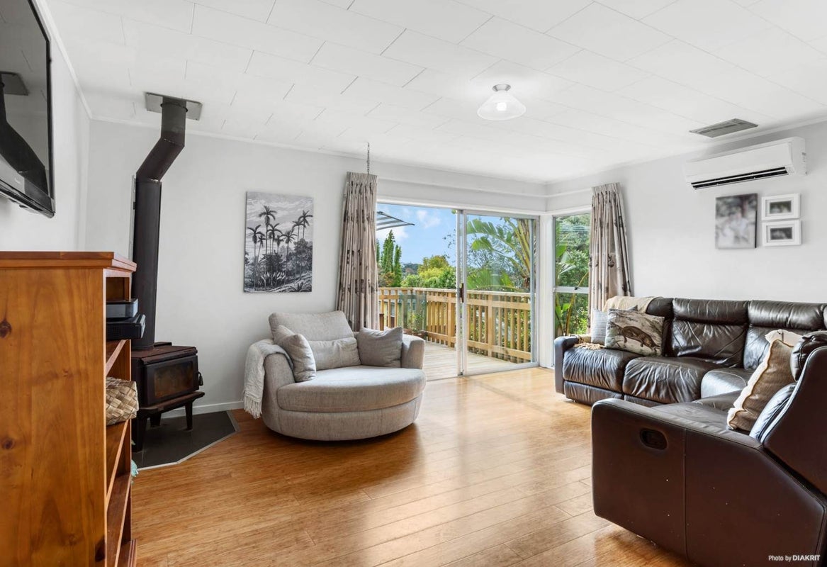 76 Awaruku Road, Torbay, Auckland - Carousel 2