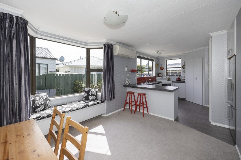 8 Airedale Road, Weston, Oamaru - Carousel 2