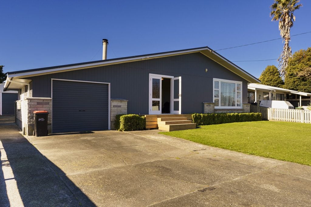 172 Riverbend Road, Maraenui, Napier - Carousel 1