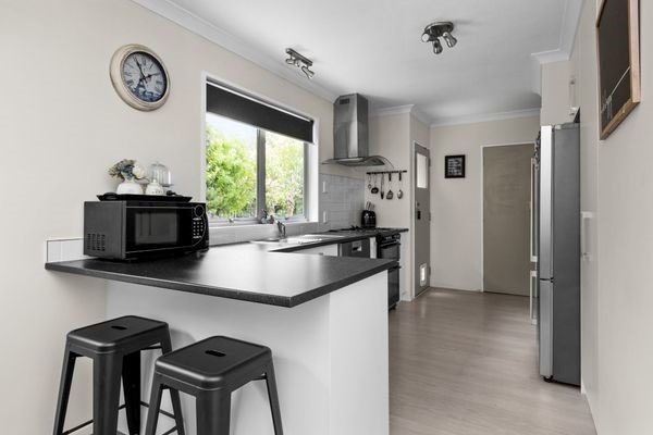 74A Guppy Road, Greenmeadows, Napier - Carousel 2