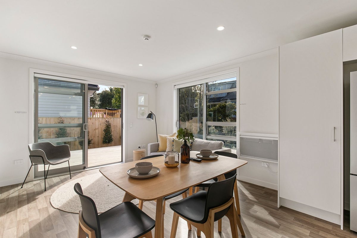 83C Marlborough Avenue, Glenfield, Auckland - Carousel 2