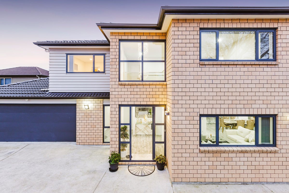 14A Carlie Street, Papatoetoe, Auckland - Carousel 2