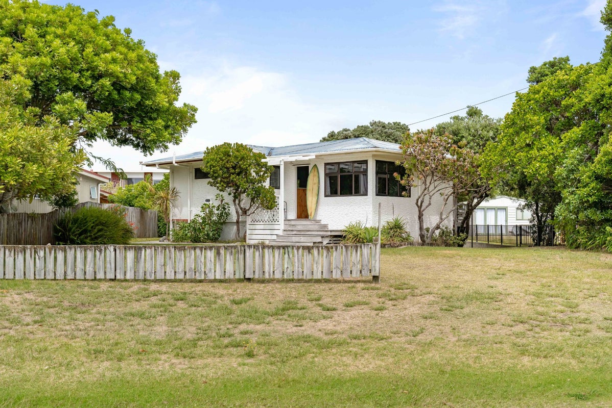 115 Sylvia Road, Whangamata - Carousel 31