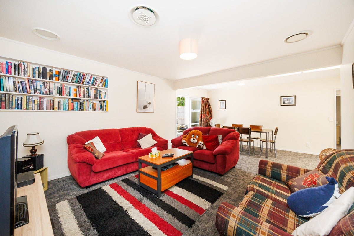12 Ngaio Street, West End, Palmerston North - Carousel 2