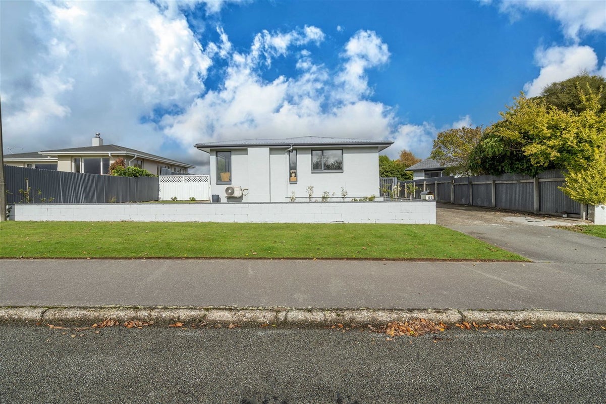 173 Lamond Street East, Hargest, Invercargill - Carousel 18