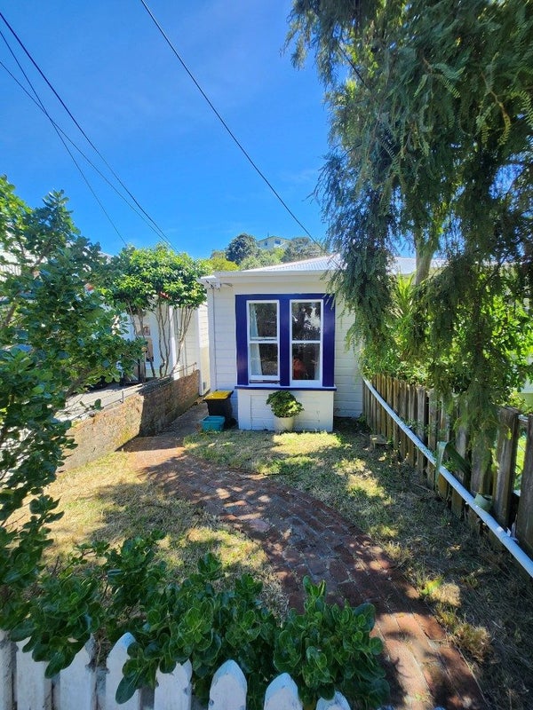 26 Duppa Street, Berhampore, Wellington - Carousel 1