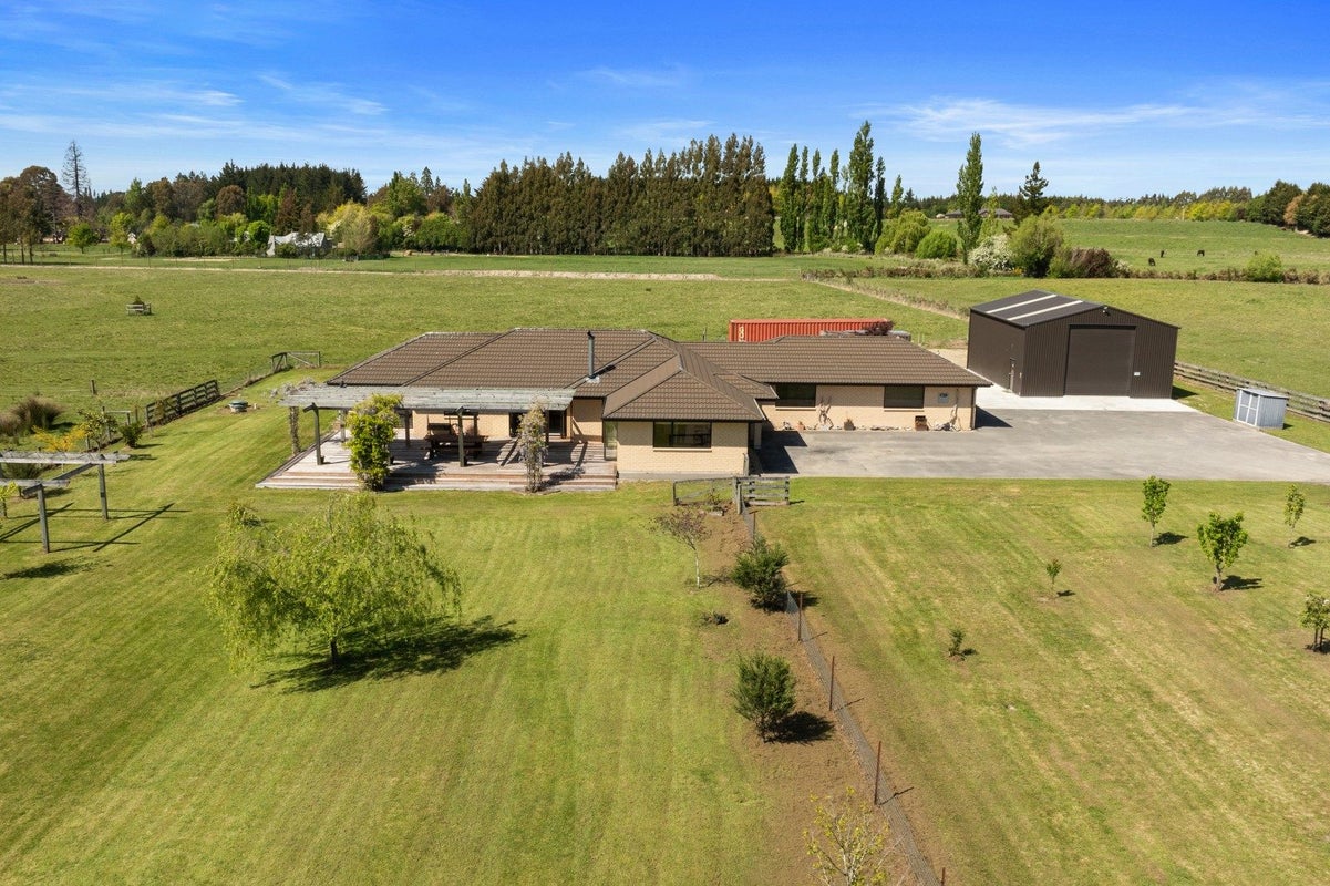 11 Hodgsons Road, Loburn, Rangiora - Carousel 2